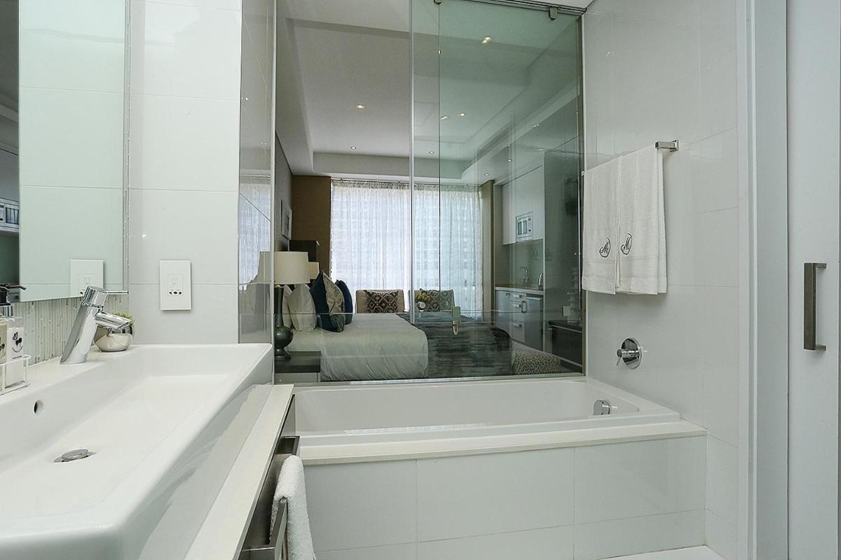 304 Sandton Skye Johannesburg Exterior photo