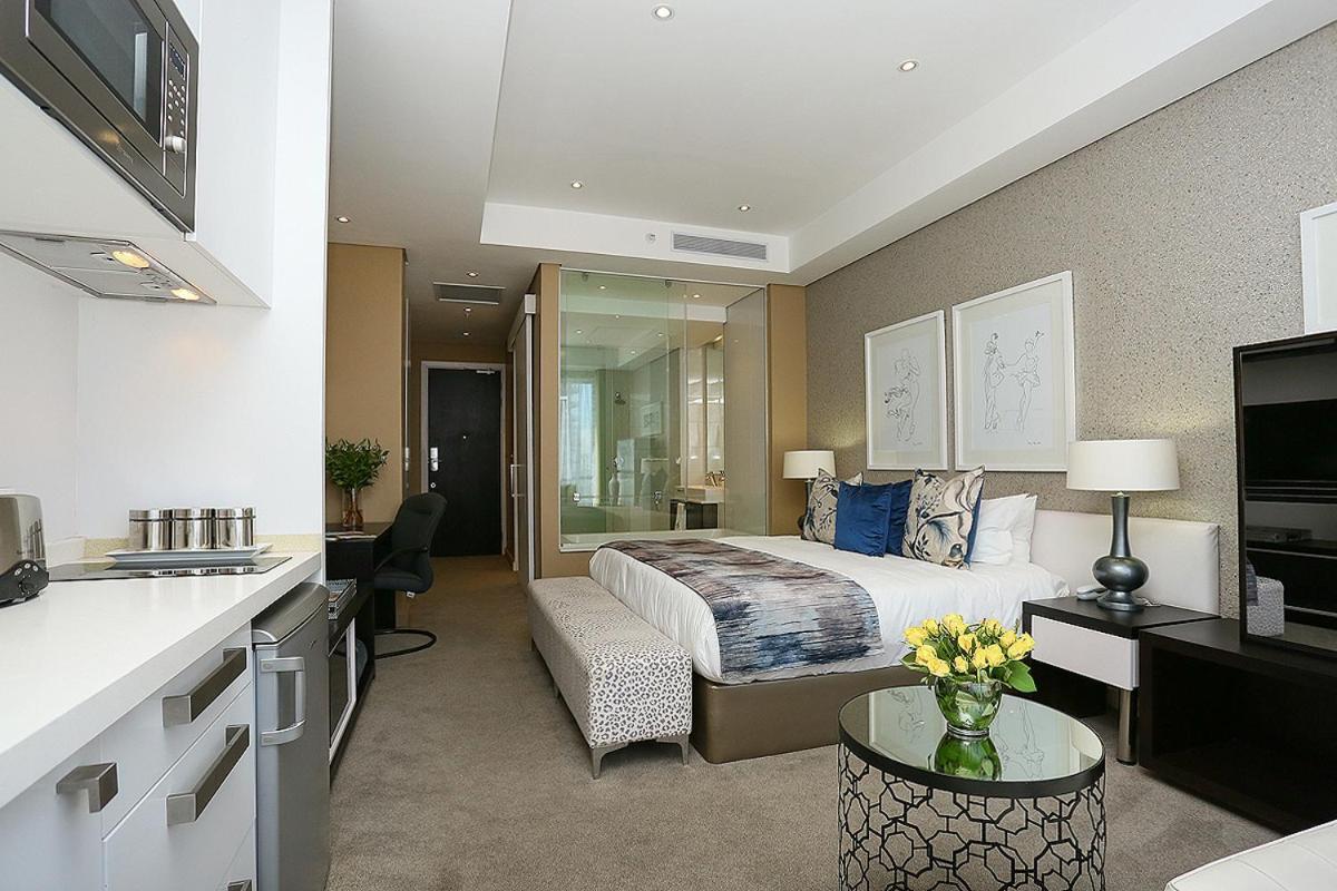 304 Sandton Skye Johannesburg Exterior photo