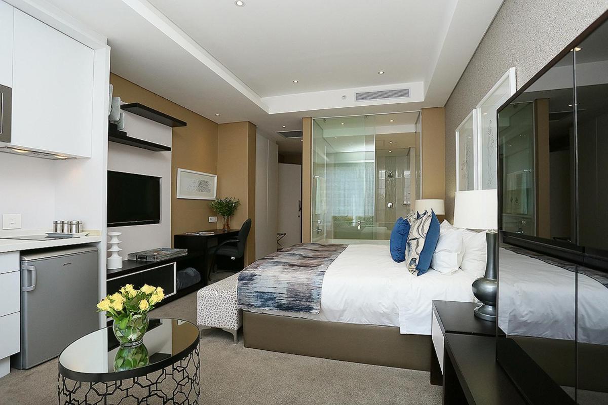 304 Sandton Skye Johannesburg Exterior photo