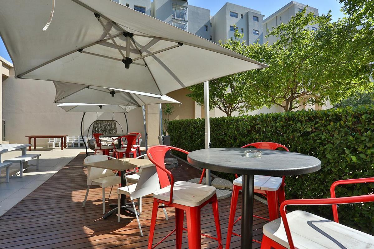 304 Sandton Skye Johannesburg Exterior photo